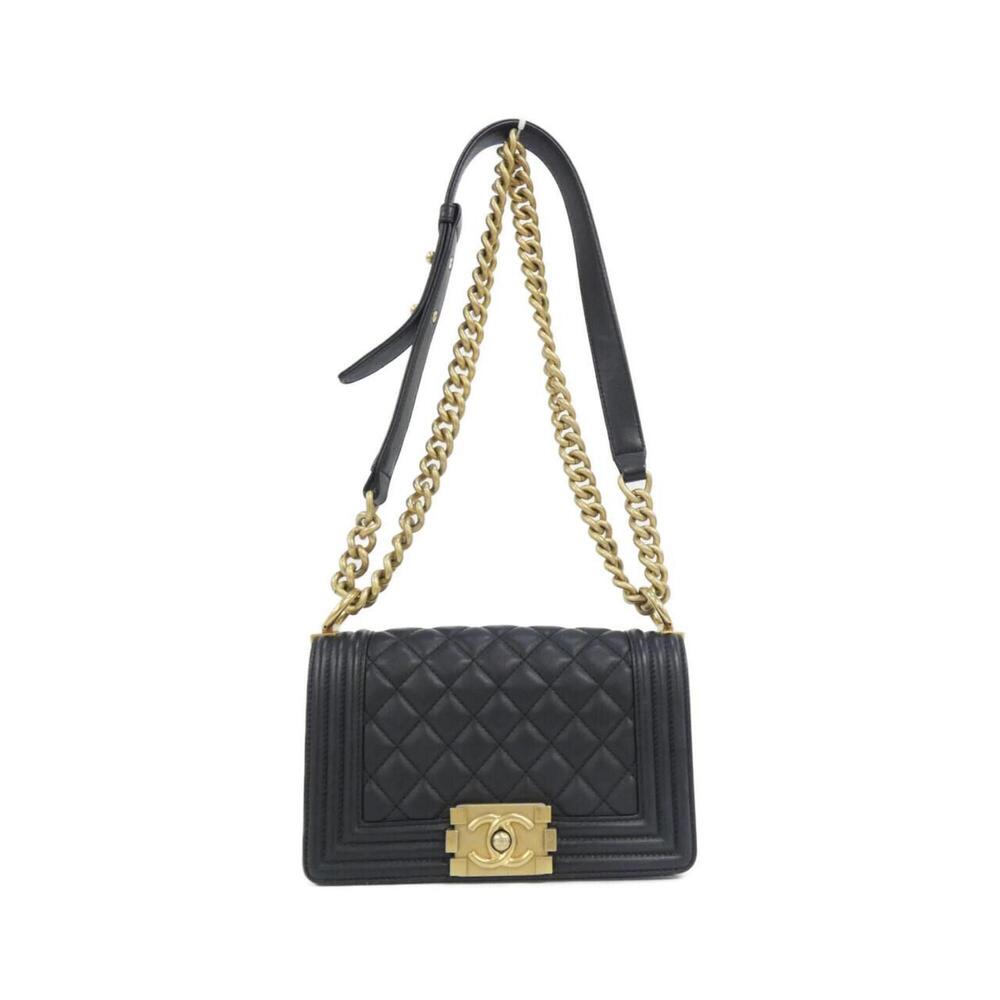 Chanel Boy line 67085 shoulder bag